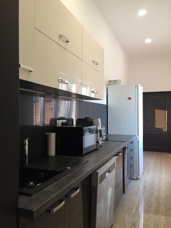Apartman Za Radnici Valtice Eksteriør billede